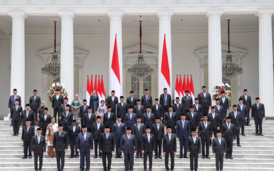 Reshuffle Kabinet 2025: Dinamika Politik, Tekanan Publik, dan Masa Depan Pemerintahan