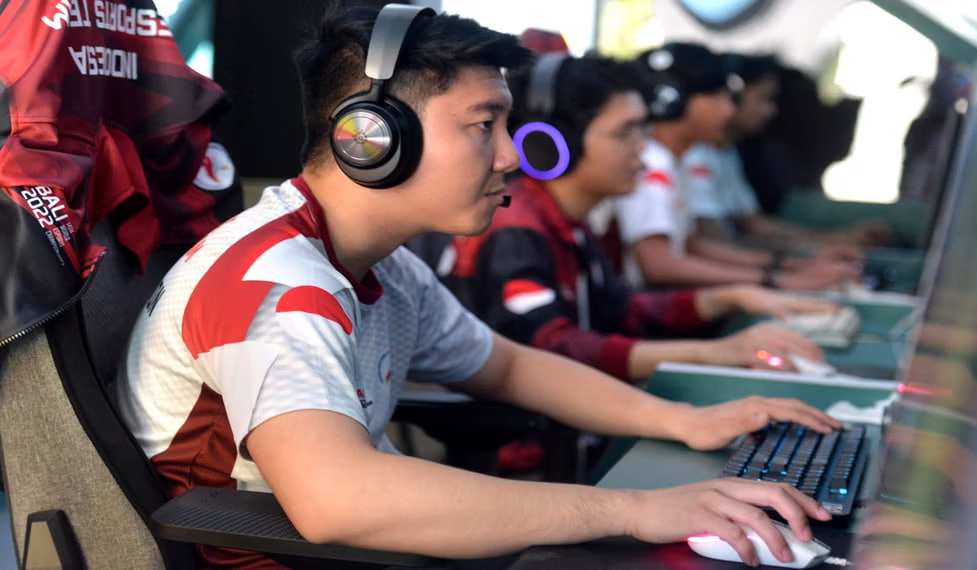 Atlet Esports Indonesia 2025: Prestasi Global, Ekonomi Digital, dan Masa Depan Olahraga Elektronik