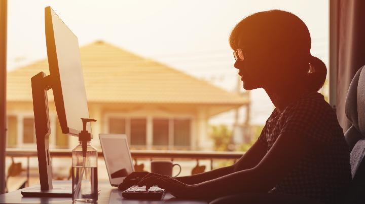 Fenomena Work-Life Balance Generasi Muda Indonesia 2025: Antara Produktivitas dan Kesehatan Mental